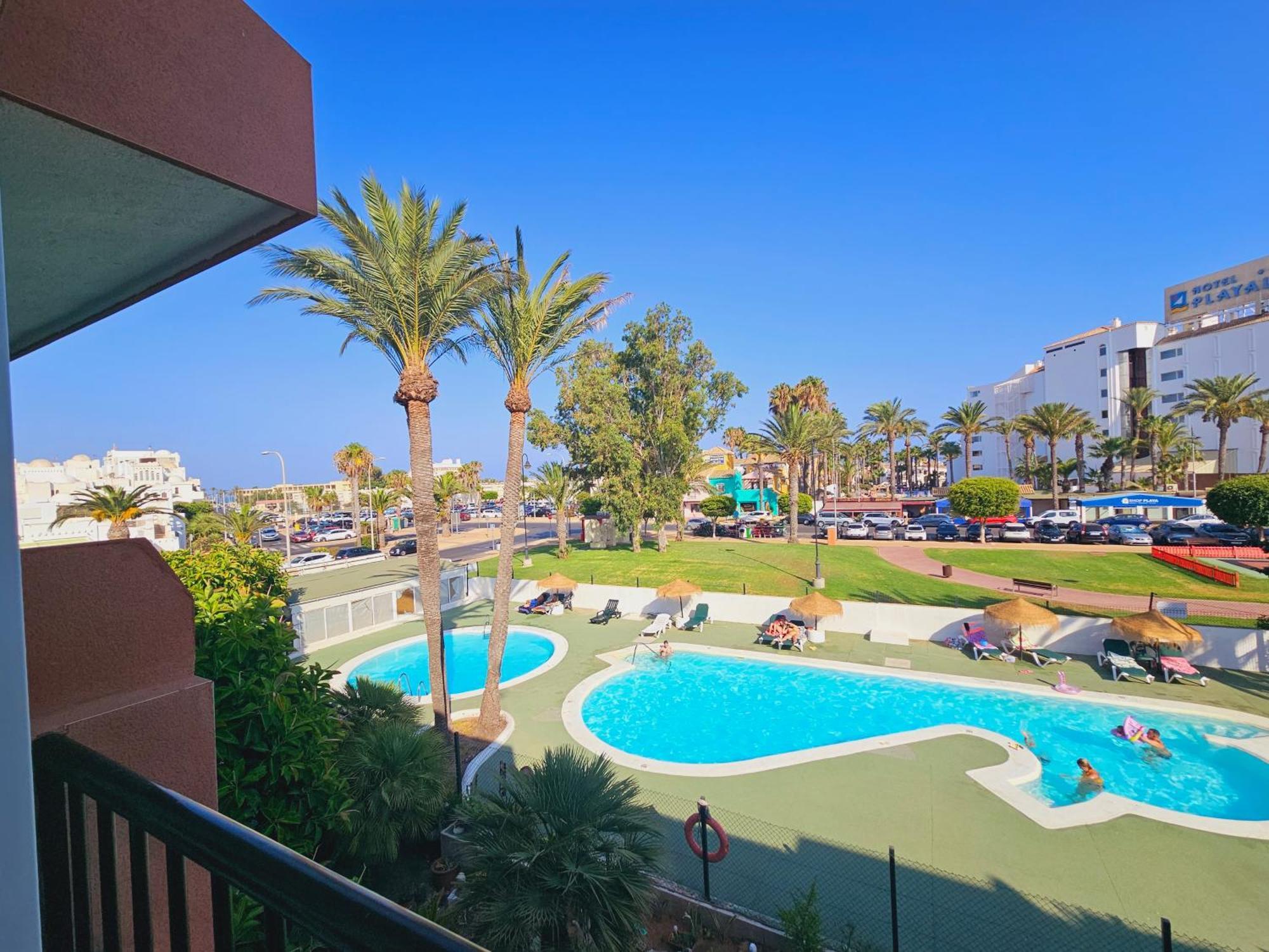 Apartamento Buganvilla Beach Roquetas de Mar Buitenkant foto